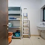 Modern In Luxury Complex St Julians Daire *