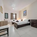 Modern In Luxury Complex St Julians *